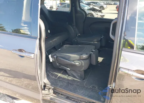 2019 Chrysler Pacifica Touring Plus из США, поврежденный, VIN 2C4RC1FG6KR548702